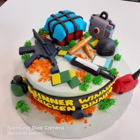 PUBG theme cake – Creme Castle